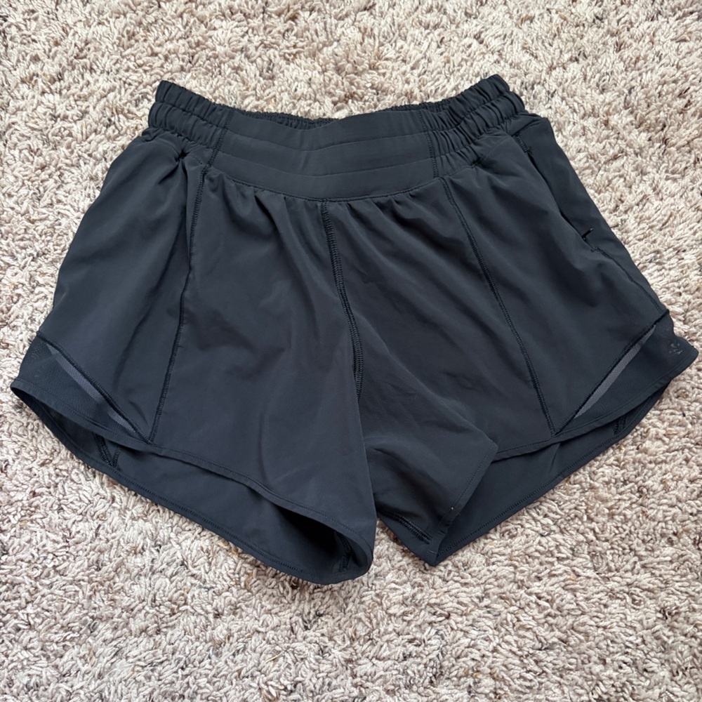 Black Lululemon Hotty Hots